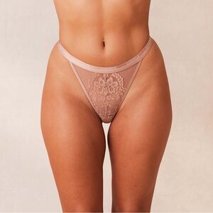 LOUNGE Blossom balcony Thong set in Dusty rose